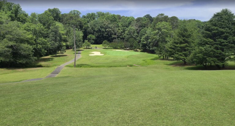 Watauga middle school duffers post 19-stroke team win at Cedarbrook to finish 2022 season undefeated