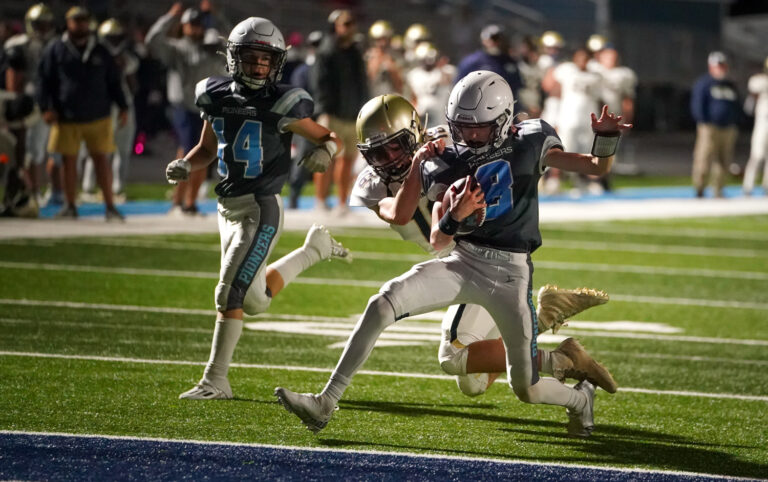 Watauga JV gridders overcome late Cougar challenge, 48-26