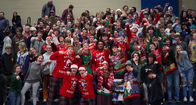 Flair for the dramatic? Another comeback rally lifts Watauga MBB past Avery, 76-62