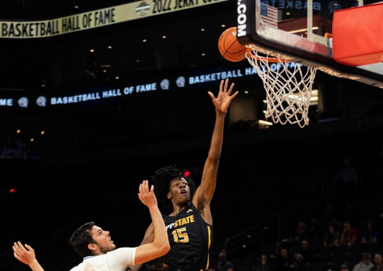 Mountaineers fall short against UC-Santa Barbara, 61-50