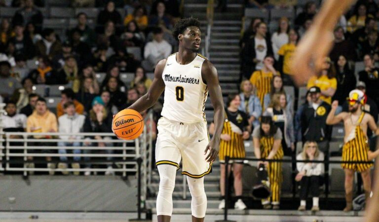 A closing, 14-2 run not enough as Mountaineers fall to Golden Eagles, 76-70