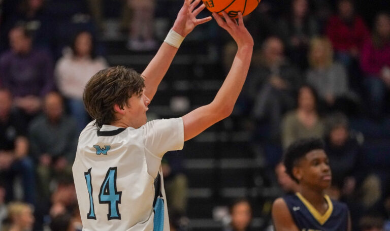 Watauga JVs rally from deep deficit to beat Cougars, 47-34