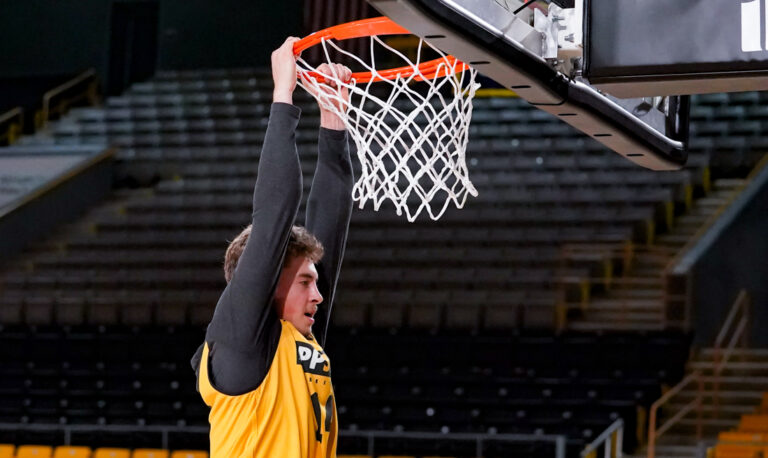 Native Son: Bryant Greene will use COVID-19 year of extended basketball eligibility