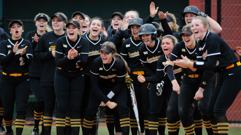 Mountaineer softball team moves to 3-0 on young season with wins over Georgetown, UNCW