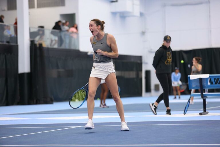 Breaking serve: Mountaineers rally for Sun Belt road win at Troy, 4-3