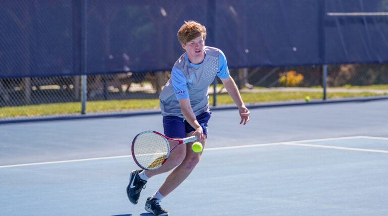 Watauga men’s tennis surrounds Patriots, 6-3