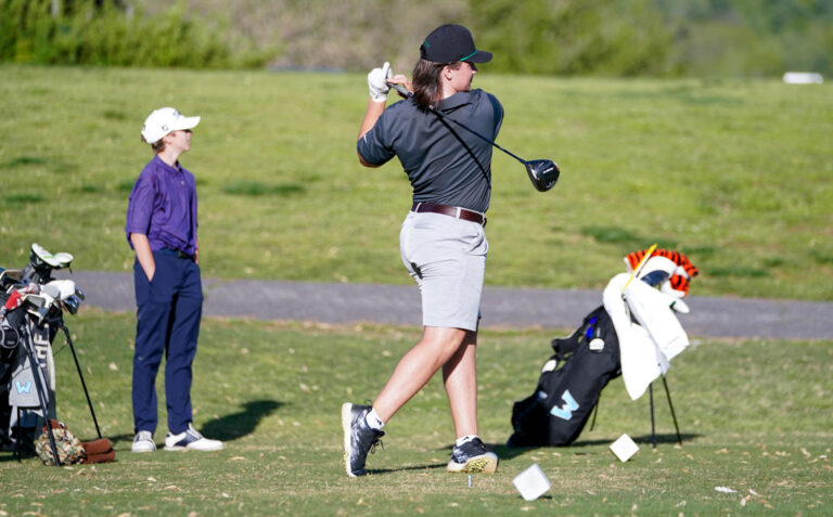 WHS Golf announces five qualifiers for Northwestern Conference tourney
