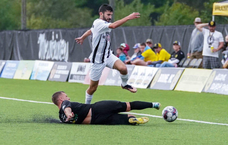Late flurry by Appalachian FC surprises Georgia Storm, 3-1