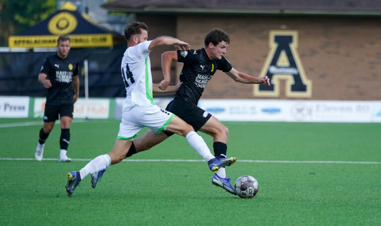 Charlottetown upsets Appalachian FC, 3-2