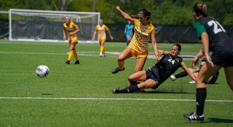 App State jumps past George Mason in home opener, 3-0