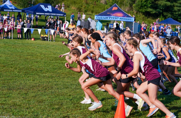 Rea, Pearson near top of middle school boys race; Stull, Carter, Tunstill lead girls to win