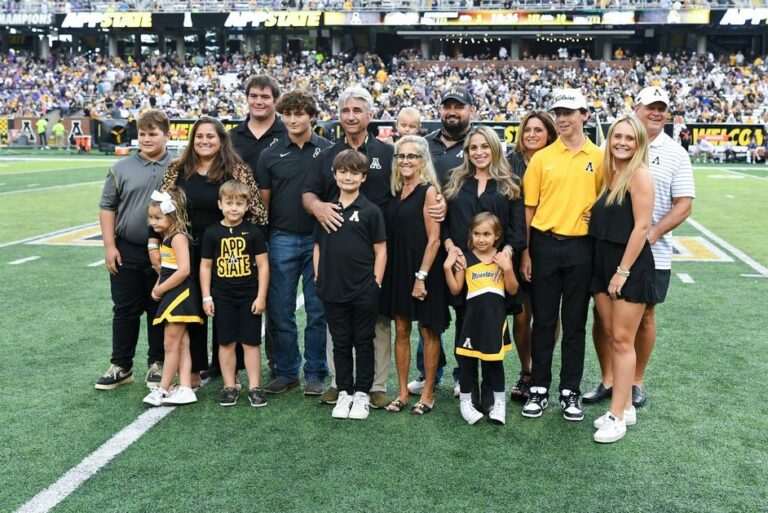 Sofield and family take lead in ‘All for App’ initiative with significant gift
