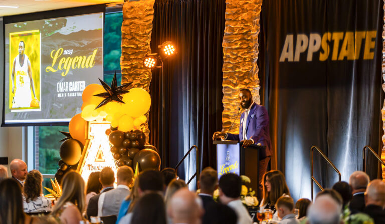 Legends Gala breaks another record, Carter opens up