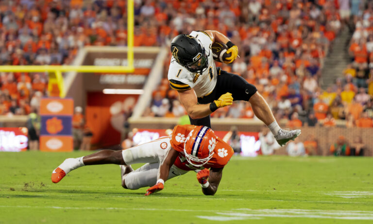 With historic first half, Clemson rolls past App State, 66-20