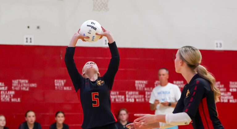 MIDDLE SCHOOL VOLLEYBALL: Eagles fly past Blowing Rock, Valle Crucis