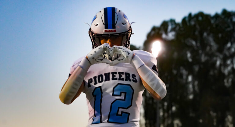 Watauga smothers Hibriten, 49-14