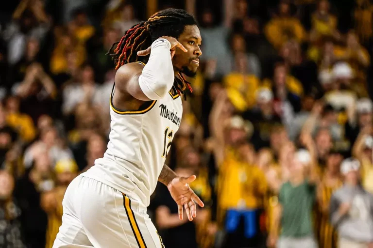 Mountaineers drop season opener to Miami (Ohio), 77-63
