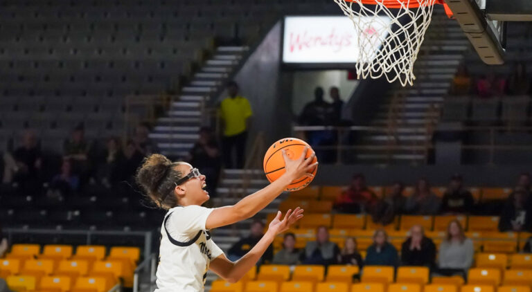 Porter’s driving layup secures App State WBB win over ULM, 73-71