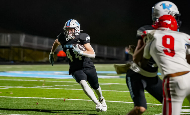Pioneers ambush Patriots, 49-6