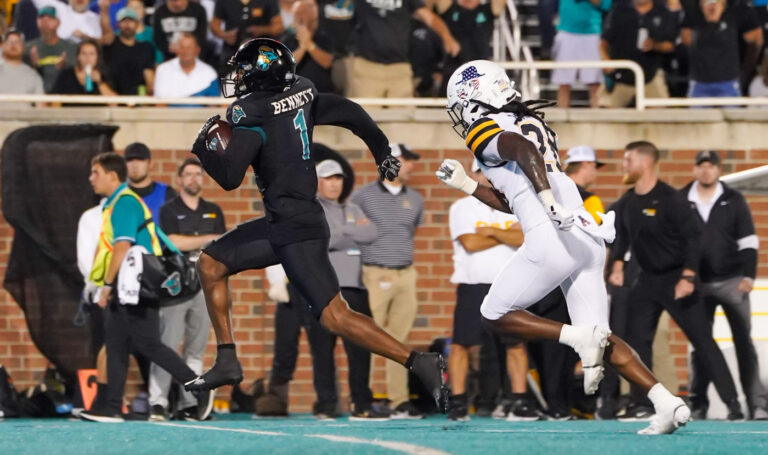 UPDATED: Mountaineers drop mid-week, nationally televised game to Coastal Carolina, 38-24