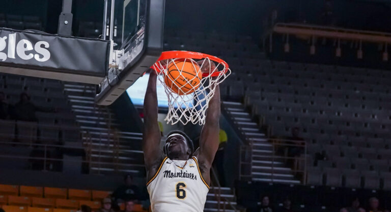 Mountaineers roundup Mustangs, 85-43