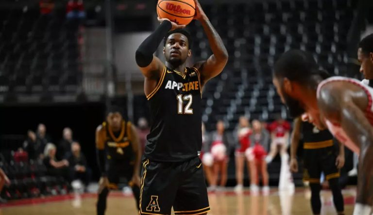 Tate-led rally falls just short at North Texas in 68-64 App State loss