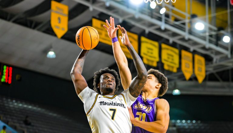 Huntley, Tate lead Mountaineers to dominating win over JMU, 86-66