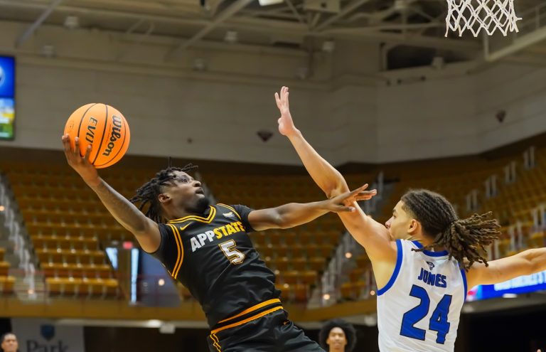 Early deficit too much to overcome for Mountaineers in 67-55 loss to UNC Asheville