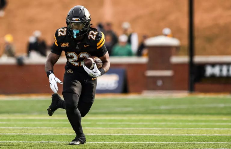 Heartbreak at The Rock with season-ending 30-29 loss