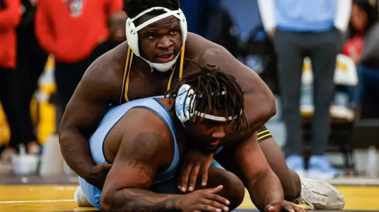 Four Mountaineers earn titles in strong Mountaineer Open field
